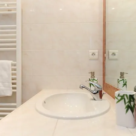 Le Savoy Palace - Five Stars House Appartamento